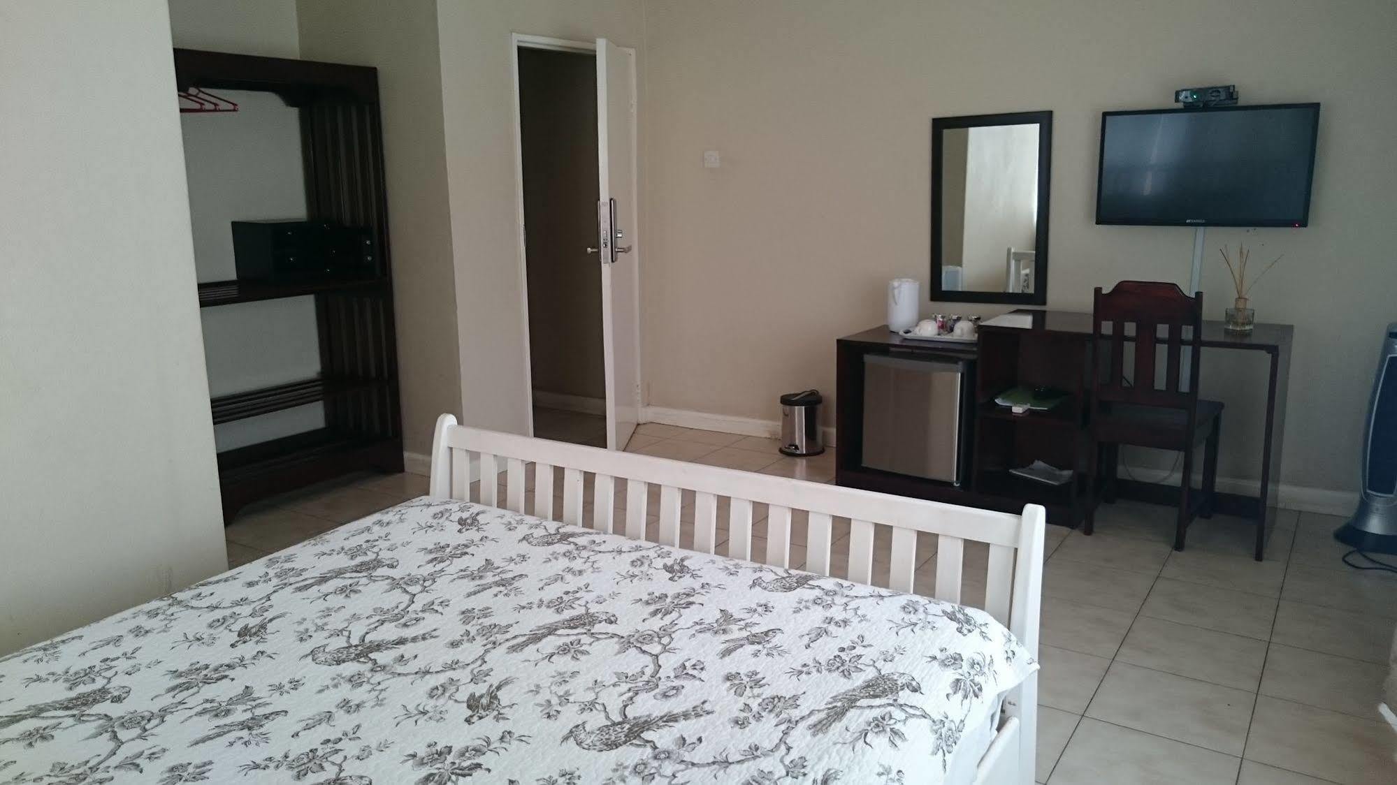 Lepatino Bed & Breakfast Livingstone Exterior foto
